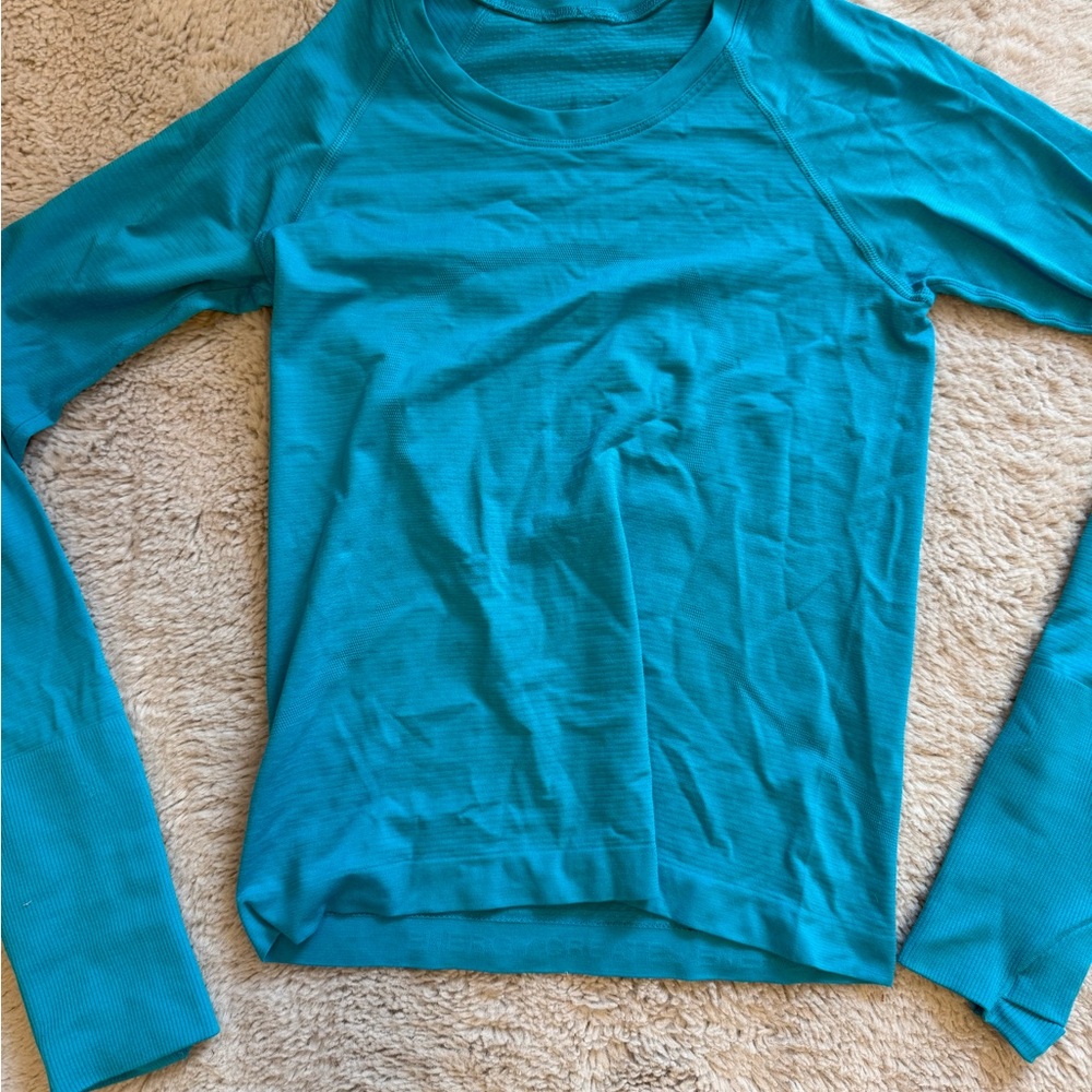 Lululemon blue swiftly tech long sleeve